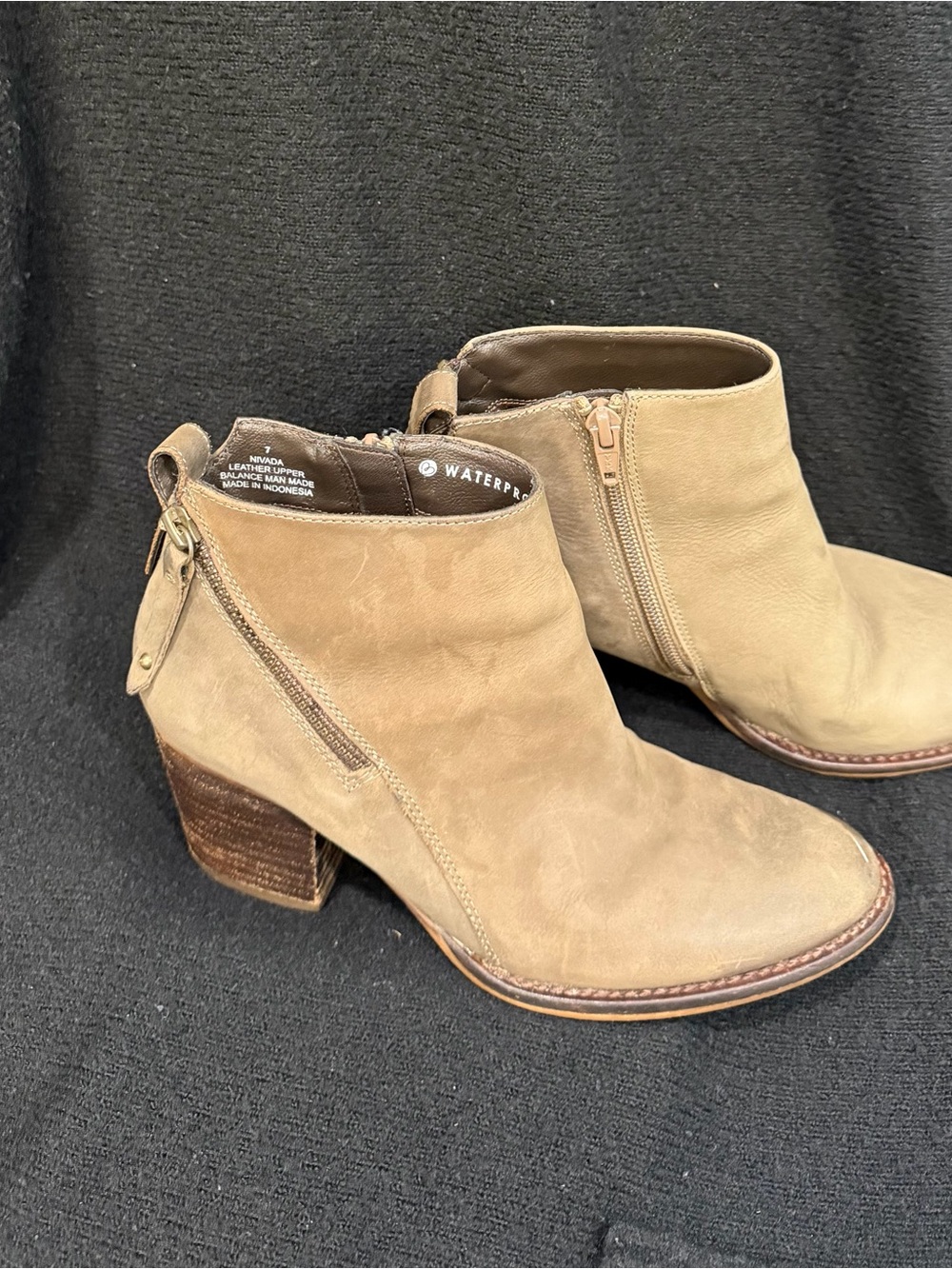 Blondo Beige Suede Ankle Booties with Stacked Heel